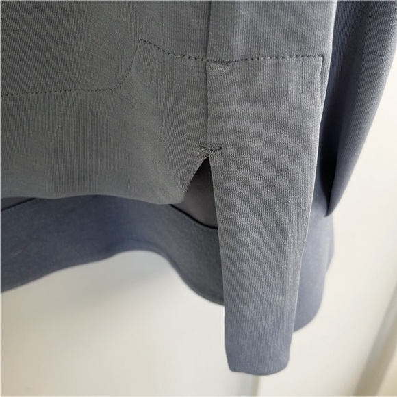 VGUC Athleta Seasoft Scoop Neck Bluish gray Sweatshirt Women’s Small - Picture 7 of 13